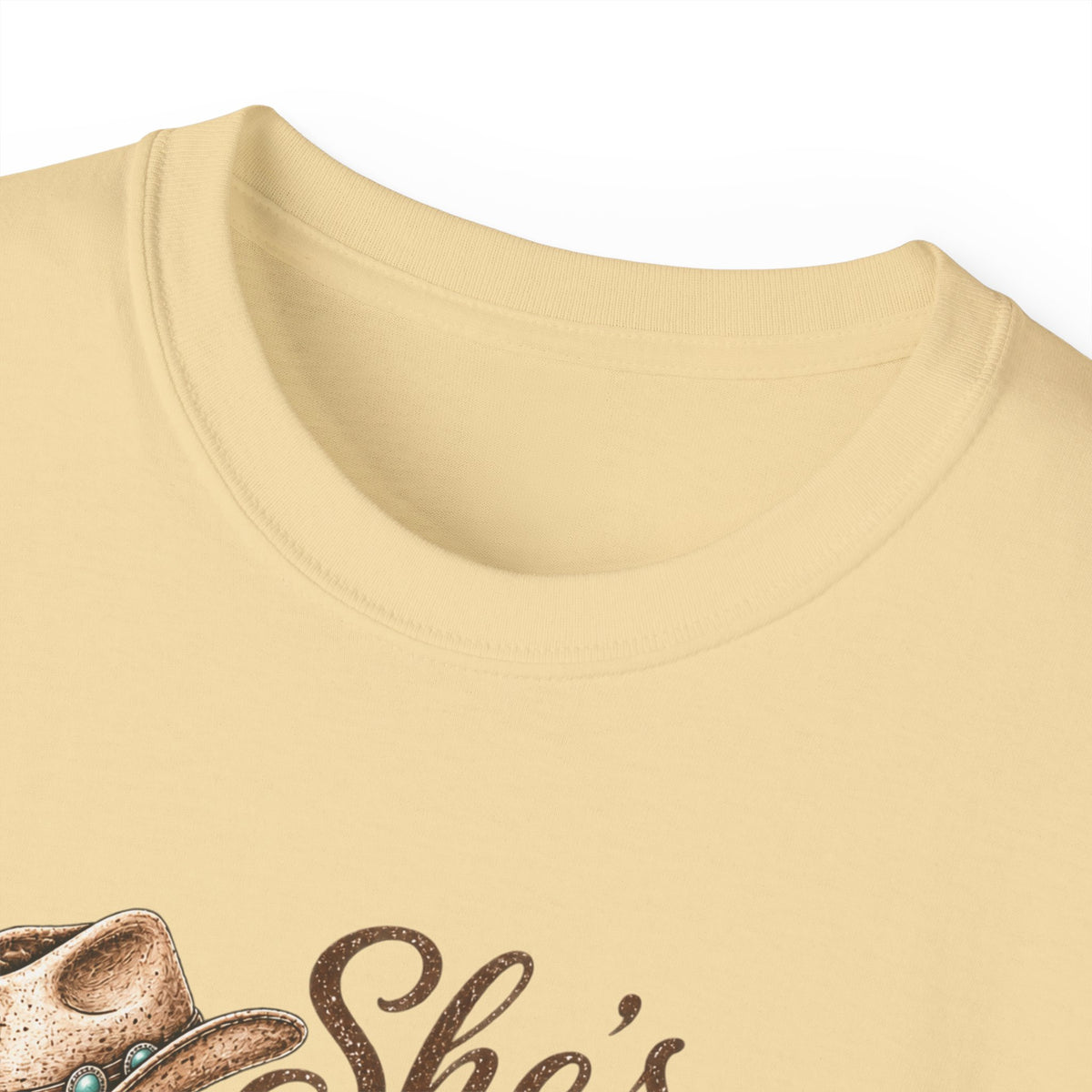 🤠 "She’s From Texas – Won’t Let You Forget It" Tee